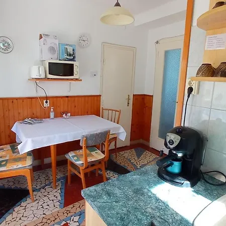 Vizkoezeli 2-4 Fos Holiday home Abrahamhegy