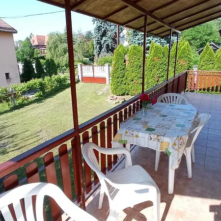 Casa de Férias Vízközeli 4-6 Fős *